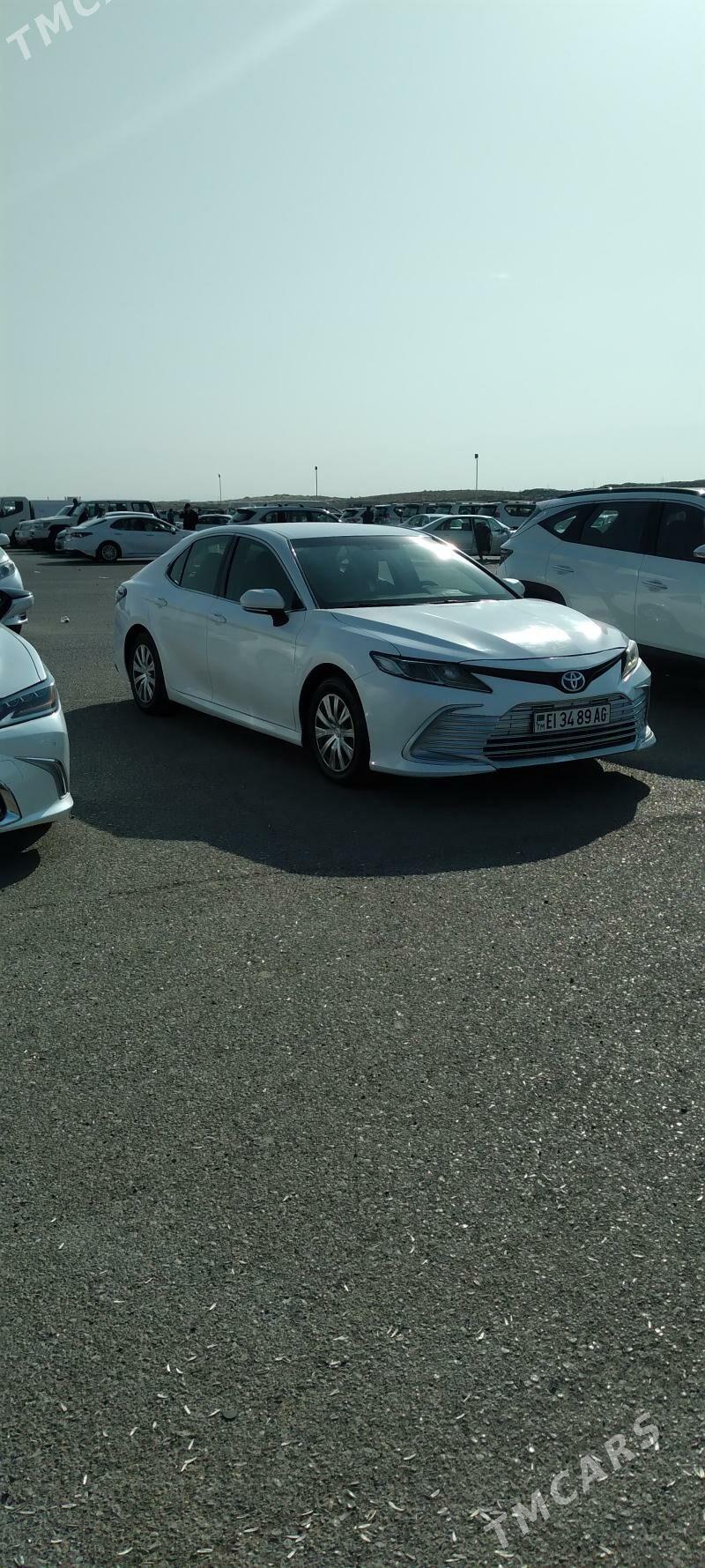 Toyota Camry 2021 - 230 000 TMT - Aşgabat - img 3