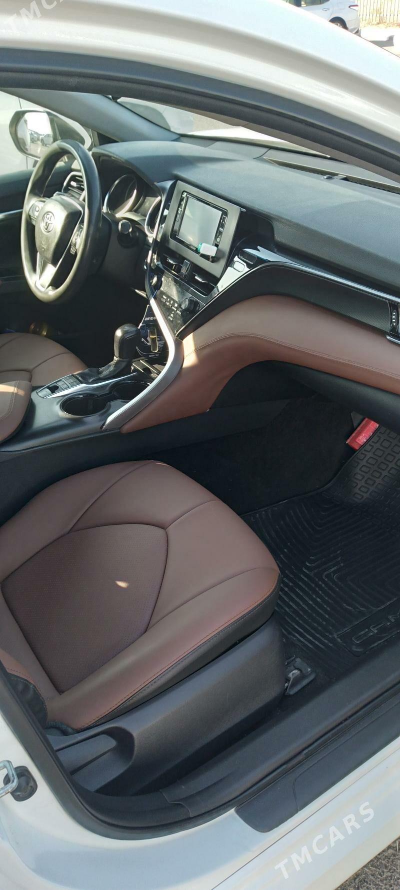 Toyota Camry 2021 - 230 000 TMT - Aşgabat - img 5