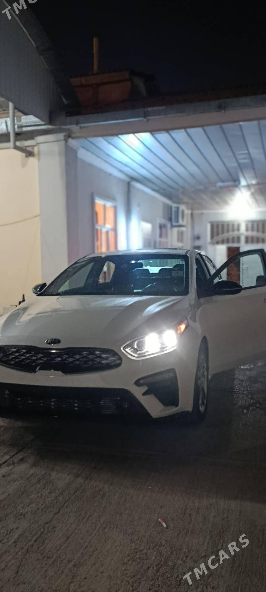 Kia Forte 2021 - 255 000 TMT - Бедев - img 6
