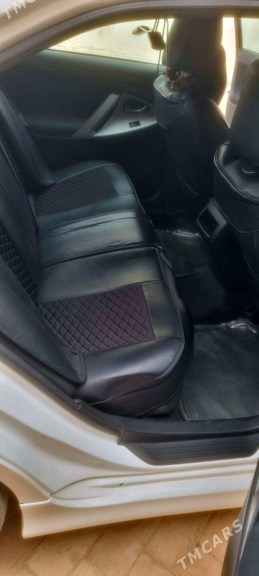 Toyota Camry 2009 - 225 000 TMT - Halaç - img 8