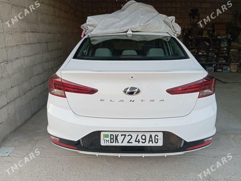 Hyundai Elantra 2020 - 225 000 TMT - Бузмеин - img 3