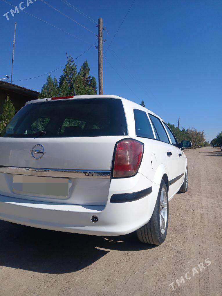 Opel Astra 2005 - 110 000 TMT - Дашогуз - img 2