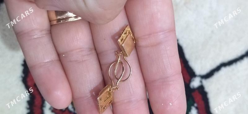 gyzyl gulakhalka - Бузмеин - img 2