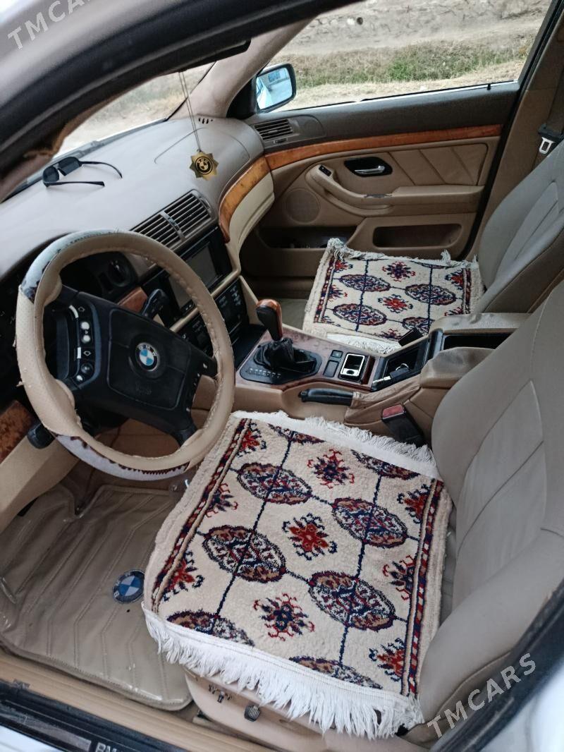 BMW 528 1998 - 100 000 TMT - Керки - img 1