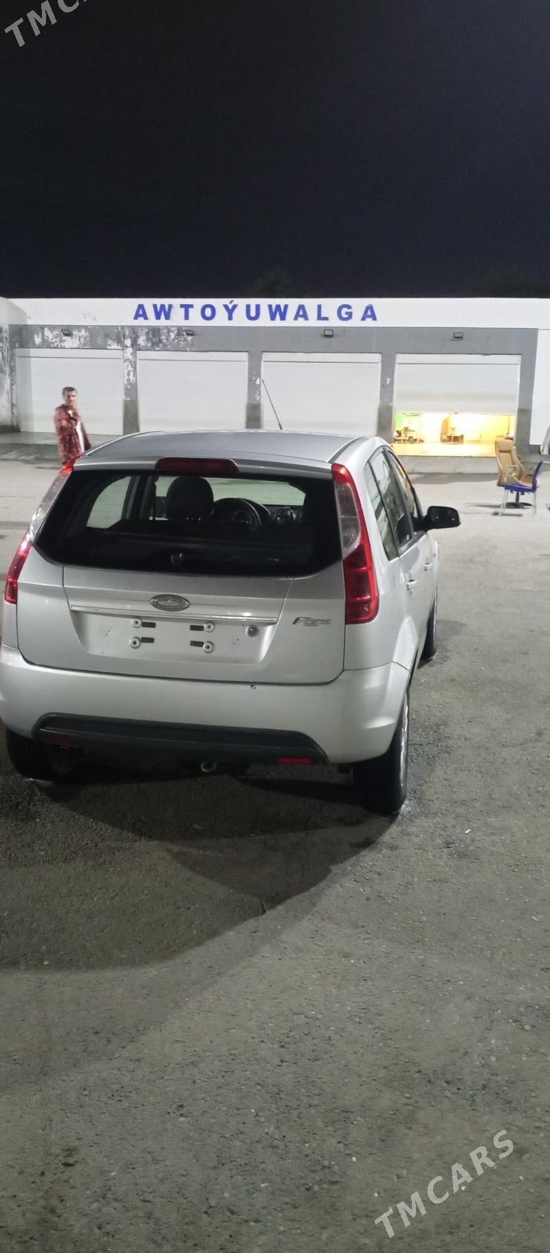 Ford Figo 2012 - 90 000 TMT - Ашхабад - img 2