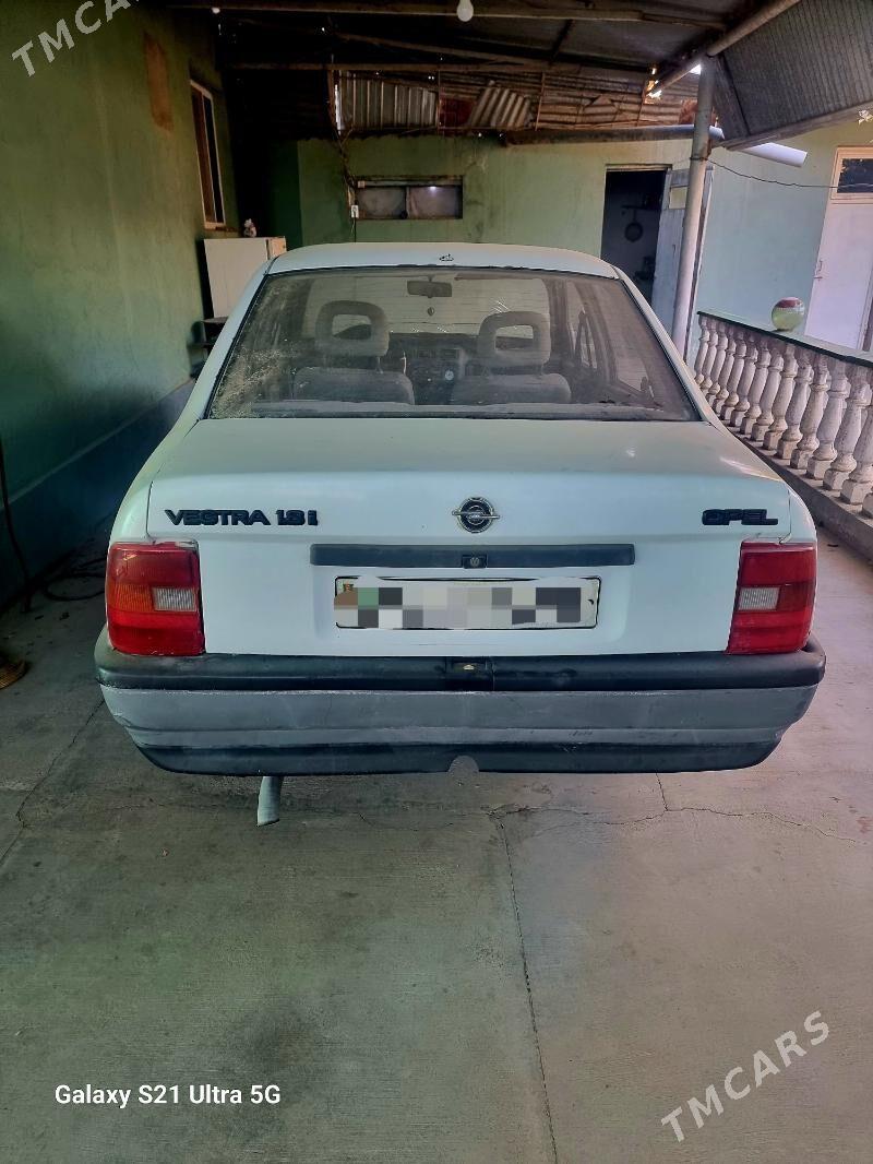 Opel Vectra 1991 - 20 000 TMT - Бахарден - img 3