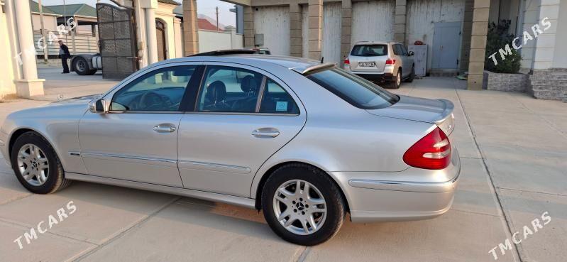 Mercedes-Benz 230E 2003 - 130 000 TMT - Балканабат - img 4