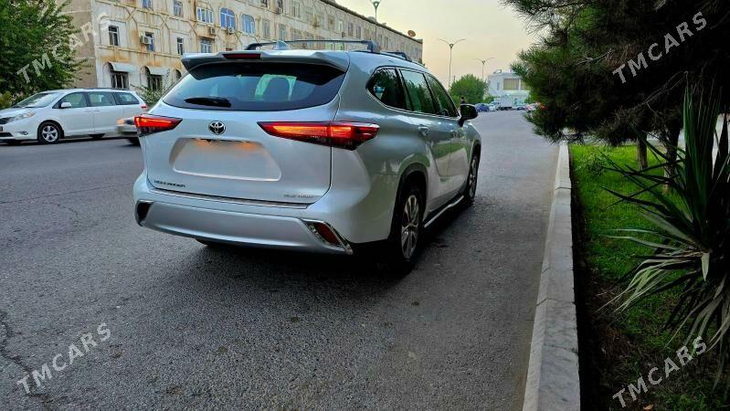 Toyota Highlander 2022 - 509 000 TMT - Мары - img 4