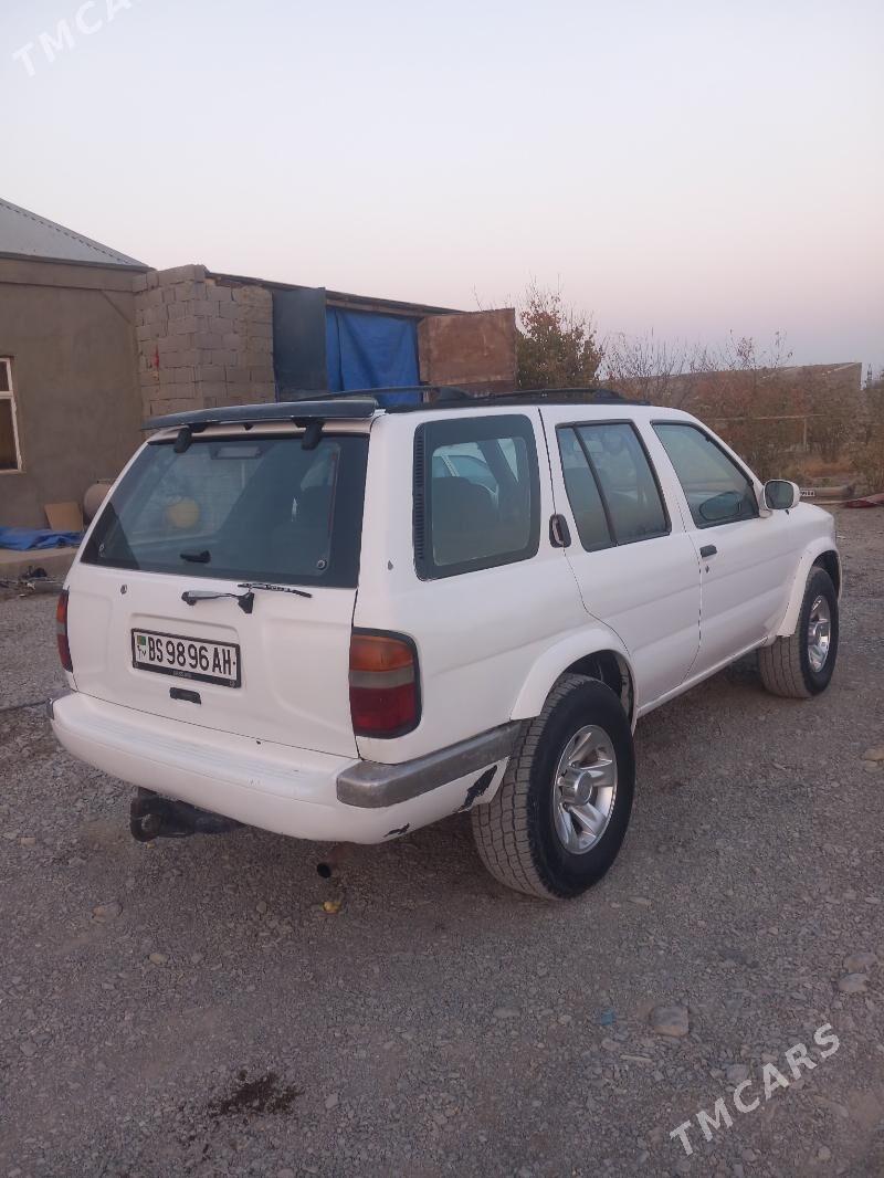 Nissan Pathfinder 1998 - 85 000 TMT - Bäherden - img 5