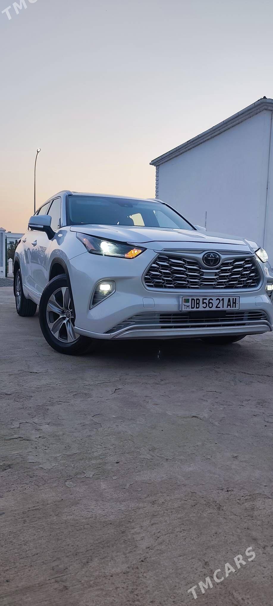 Toyota Highlander 2020 - 560 000 TMT - Тязе заман - img 4