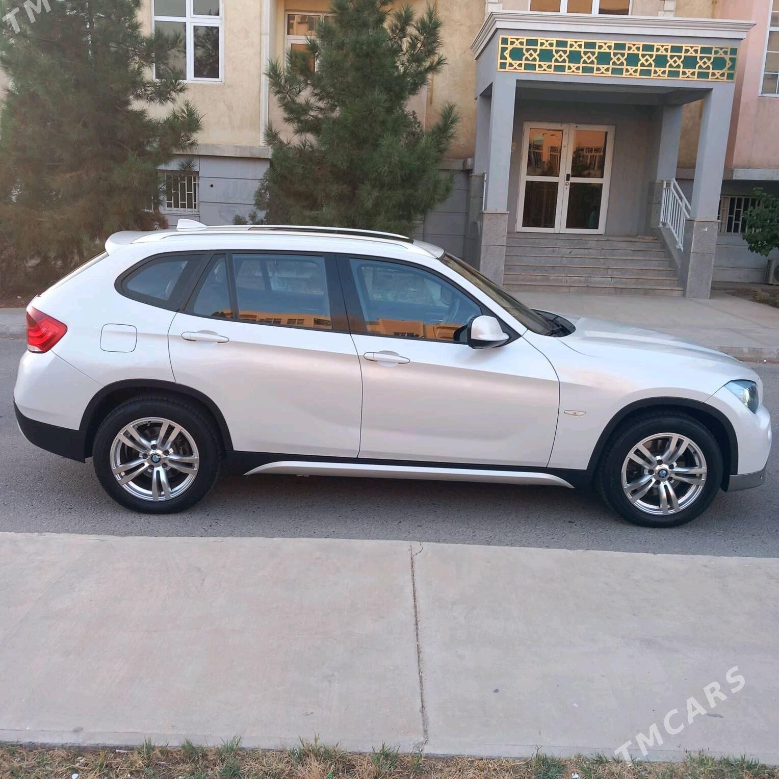 BMW X1 2012 - 272 000 TMT - Мары - img 3