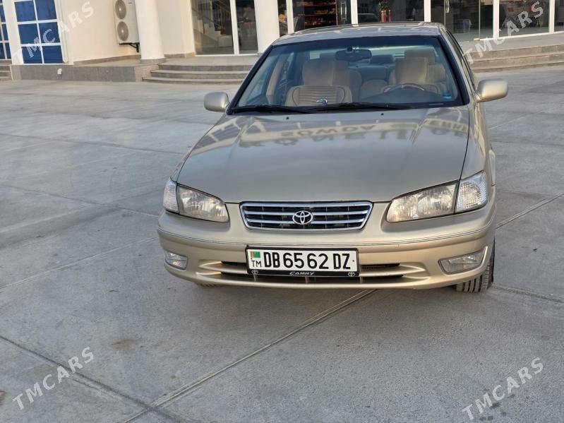 Toyota Camry 2001 - 200 000 TMT - Кёнеургенч - img 4