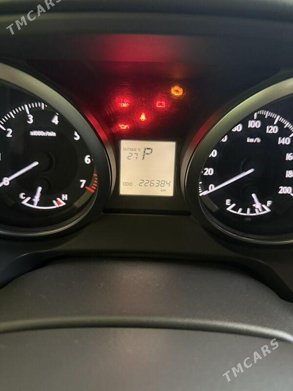 Toyota Land Cruiser Prado 2013 - 613 500 TMT - Aşgabat - img 5