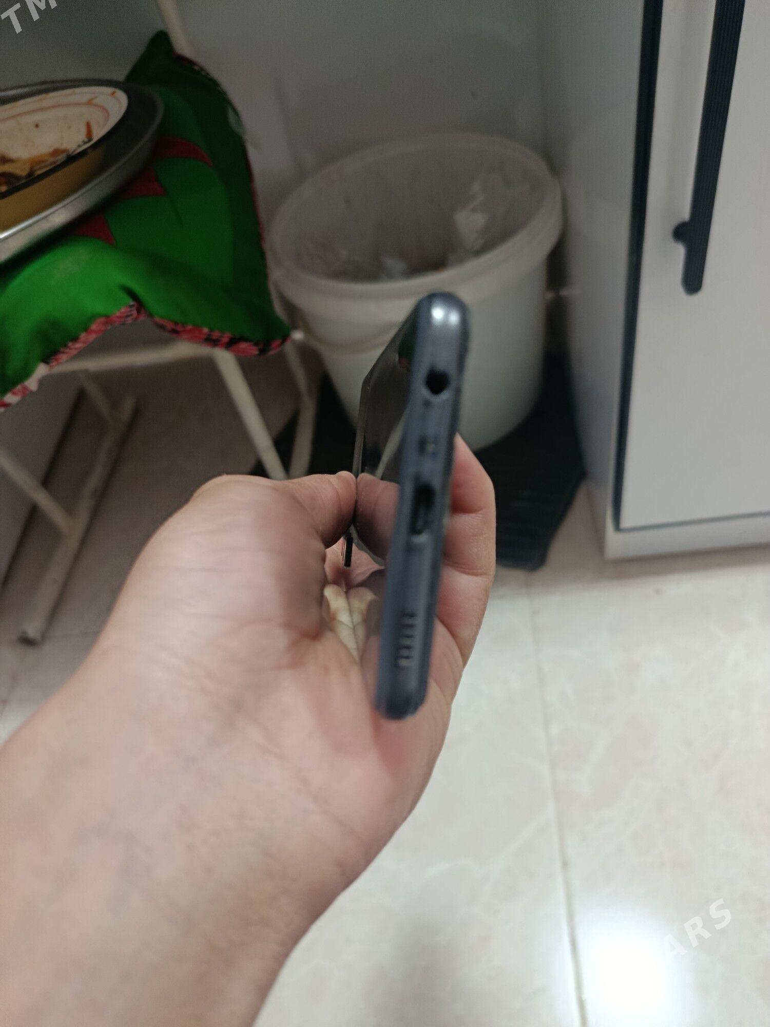 Galaxy A32 - Джебел - img 4