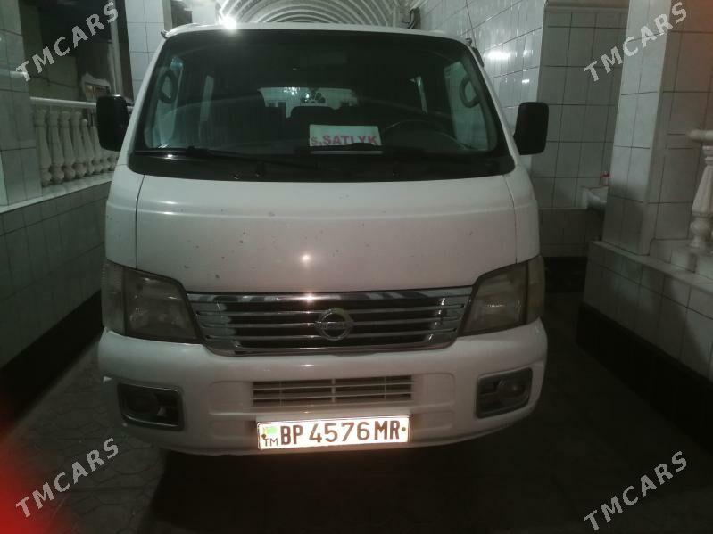 Nissan Urvan 2004 - 140 000 TMT - Мары - img 3