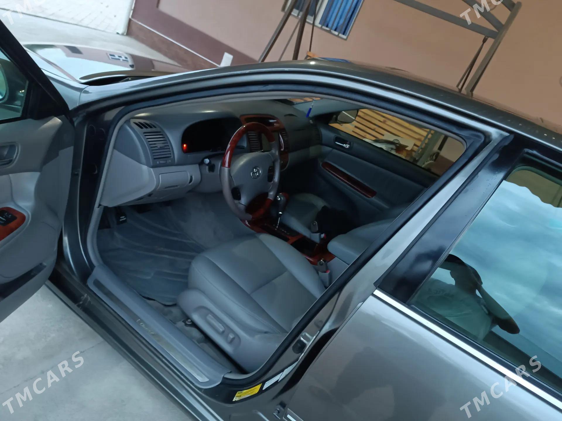 Toyota Camry 2002 - 220 000 TMT - Байрамали - img 4