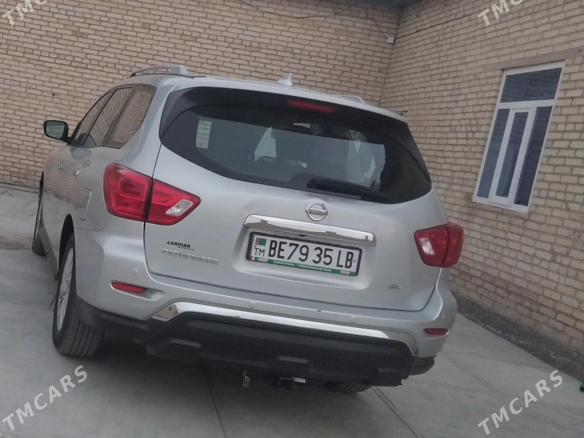 Nissan Pathfinder 2020 - 300 000 TMT - Seýdi - img 6