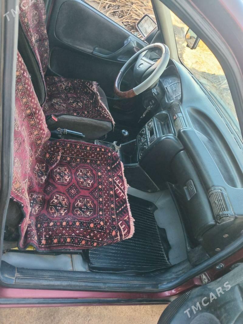 Opel Astra 1993 - 60 000 TMT - Губадаг - img 2