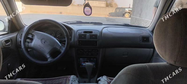 Toyota Corolla 2001 - 94 000 TMT - етр. Туркменбаши - img 4