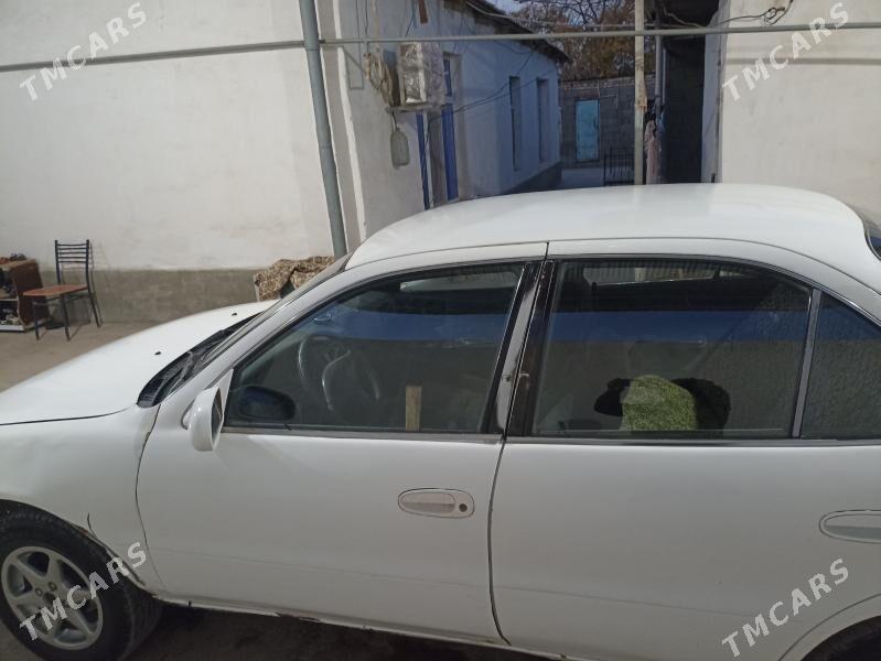 Toyota Sprinter 1993 - 40 000 TMT - Серахс - img 1