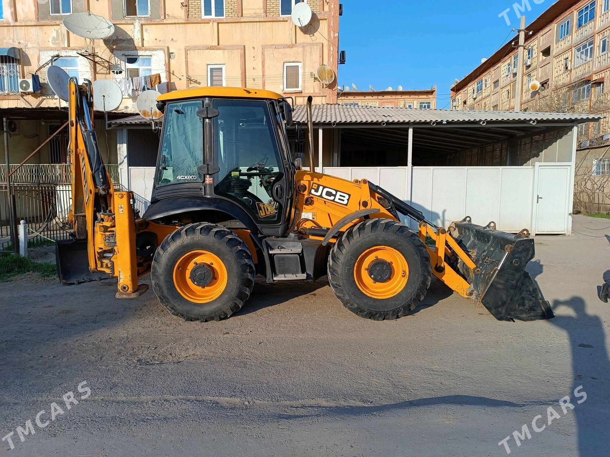 JCB 4CX ECO 2014 - 1 100 000 TMT - Mary - img 2