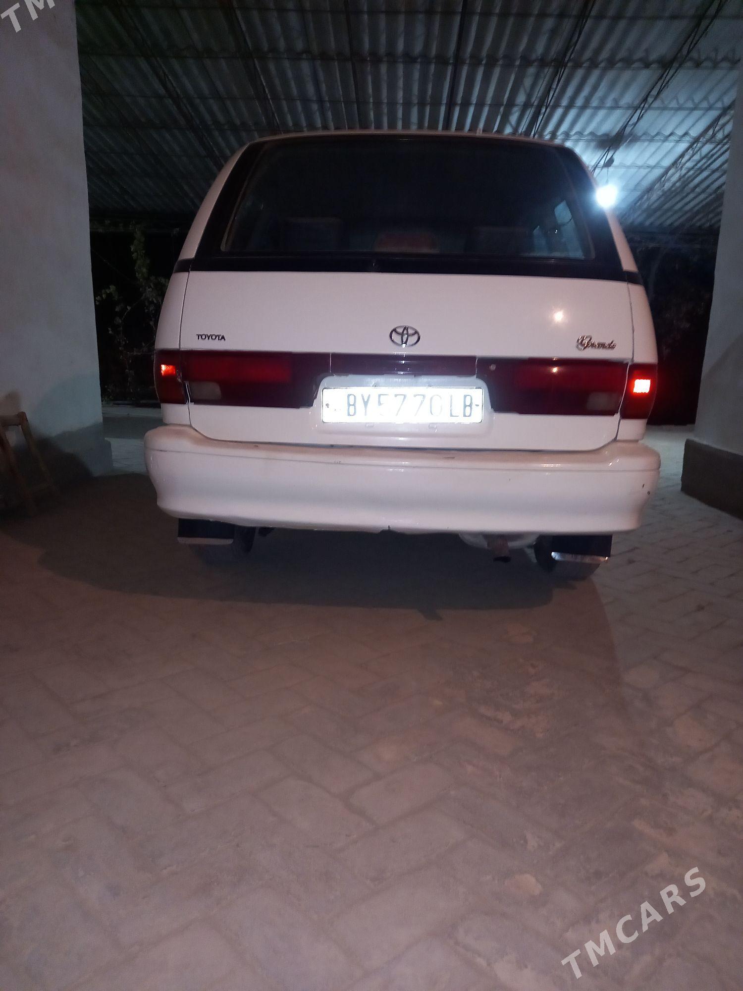 Toyota Previa 1992 - 78 000 TMT - Халач - img 6