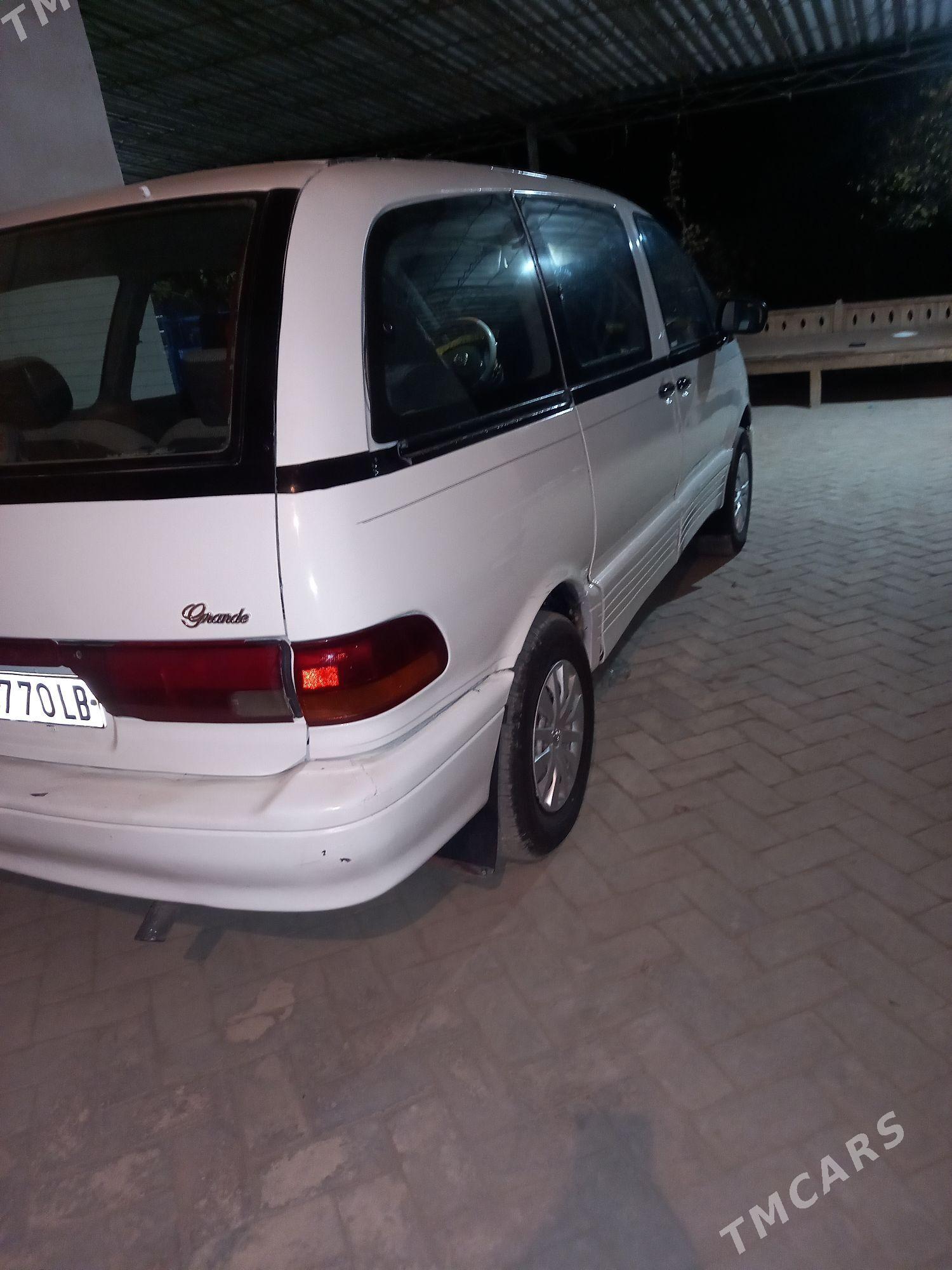 Toyota Previa 1992 - 78 000 TMT - Халач - img 5