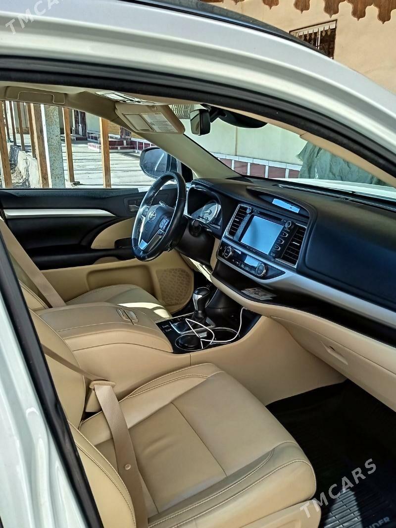 Toyota Highlander 2018 - 495 000 TMT - Гурбансолтан Едже - img 9