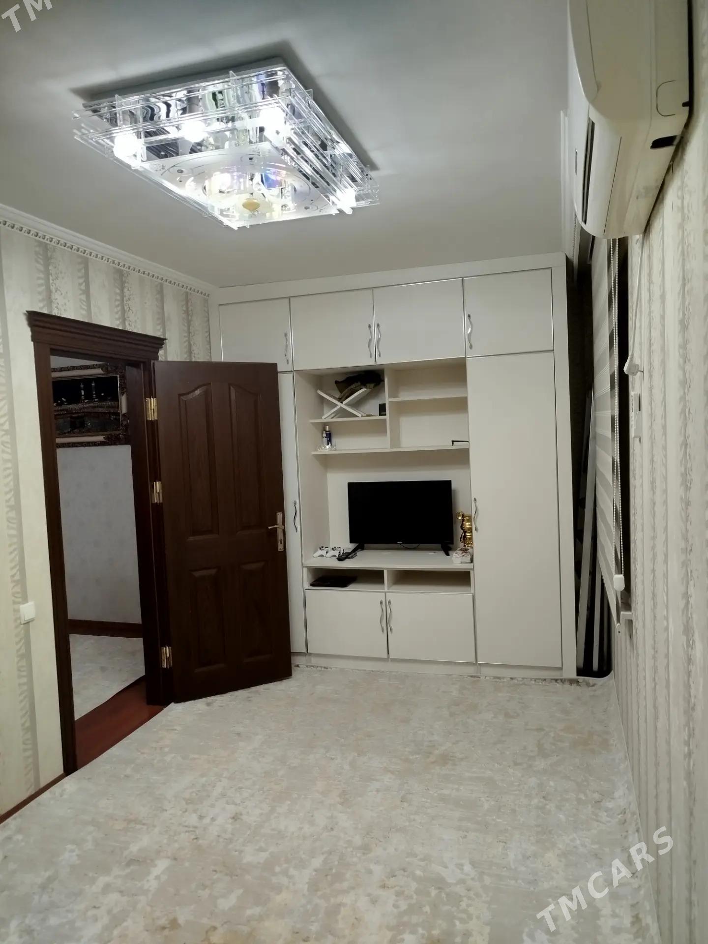 11мкр 2ком 1эт 11mkr 2kom 1et - 11 мкр - img 3