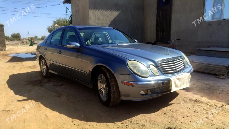Mercedes-Benz E320 2003 - 120 000 TMT - Mary - img 3