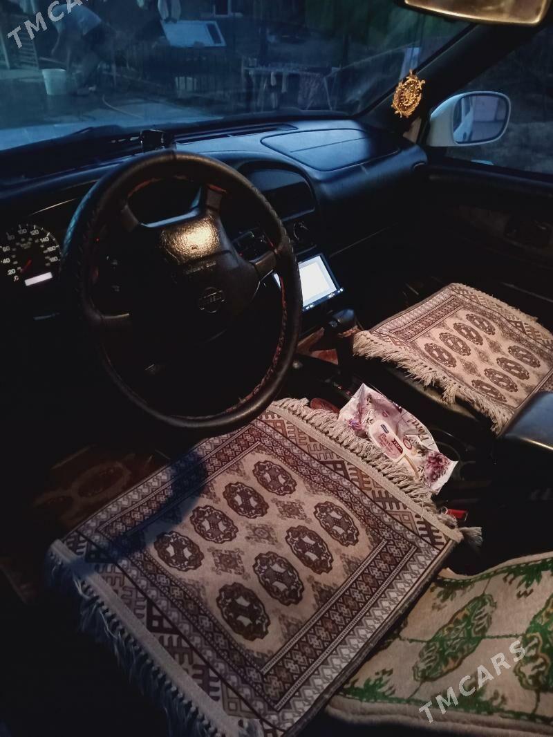 Nissan Pathfinder 1999 - 70 000 TMT - Ak bugdaý etraby - img 3