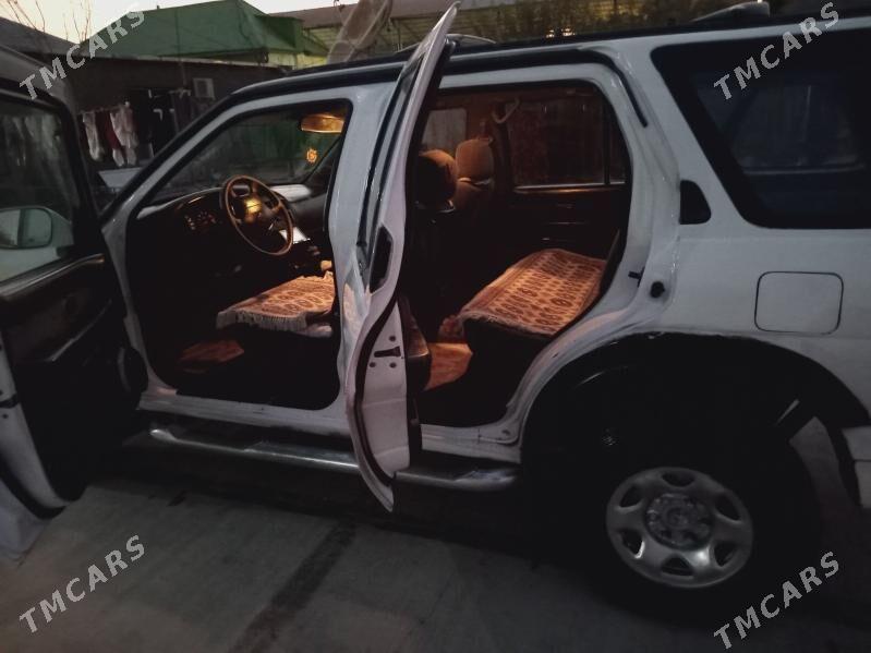 Nissan Pathfinder 1999 - 70 000 TMT - Ak bugdaý etraby - img 1