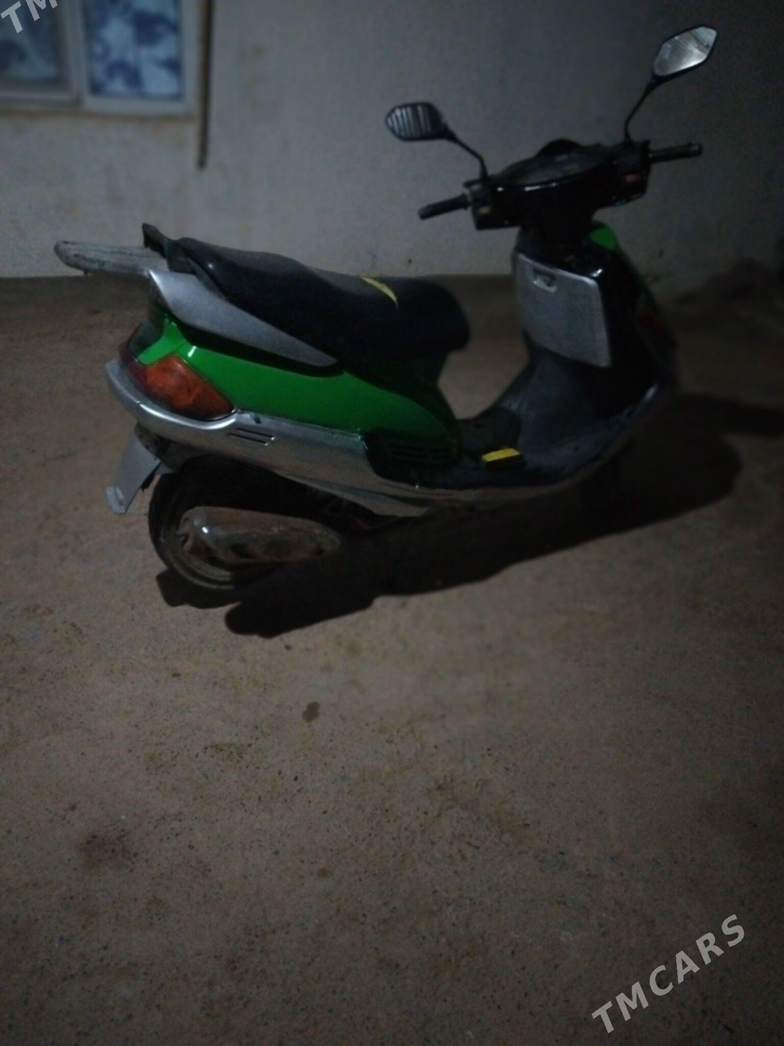 skuter mator - Огуз хан - img 2