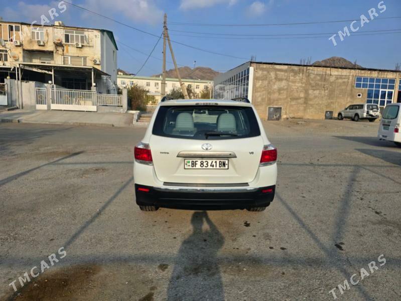 Toyota Highlander 2013 - 320 000 TMT - Türkmenbaşy - img 2