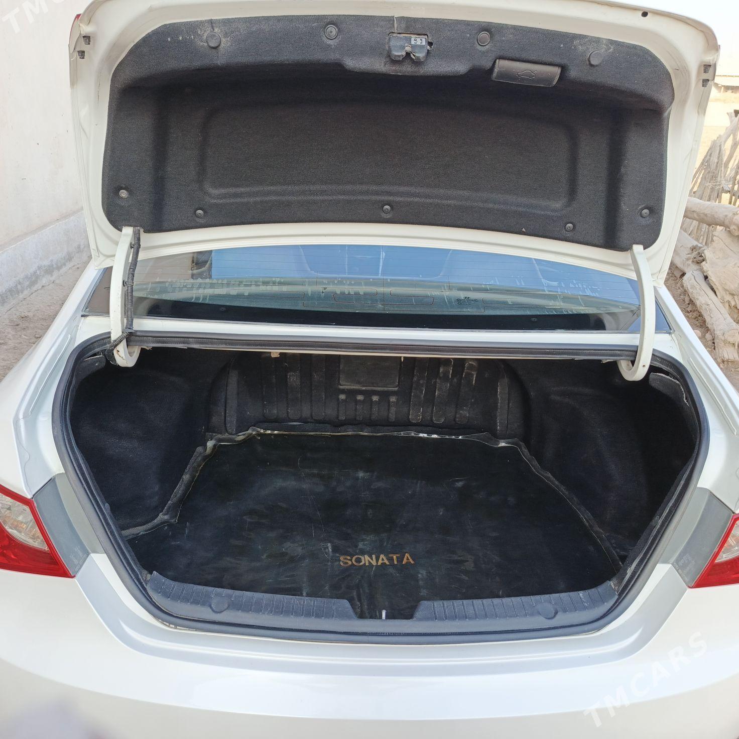 Hyundai Sonata 2010 - 155 000 TMT - Şabat etr. - img 8