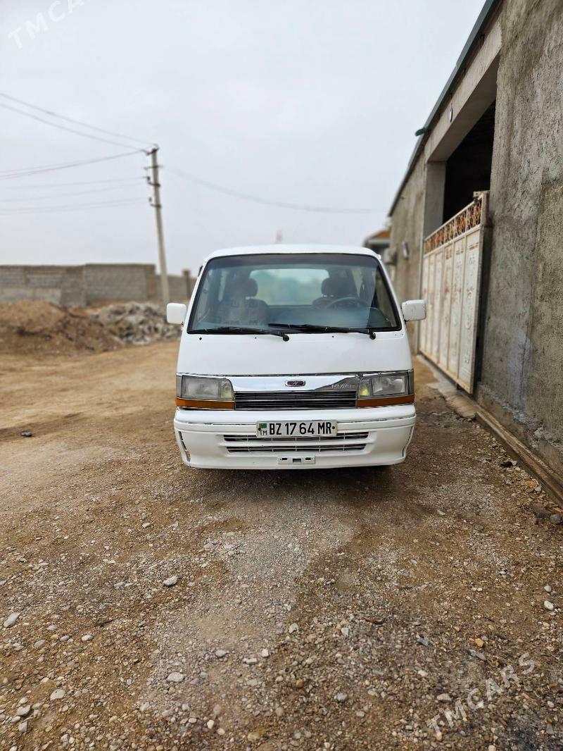 Toyota Hiace 1989 - 65 000 TMT - Balkanabat - img 2