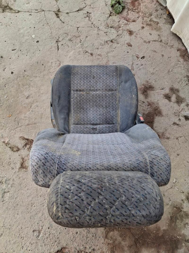 передние сиденье 200 TMT - Туркменабат - img 3