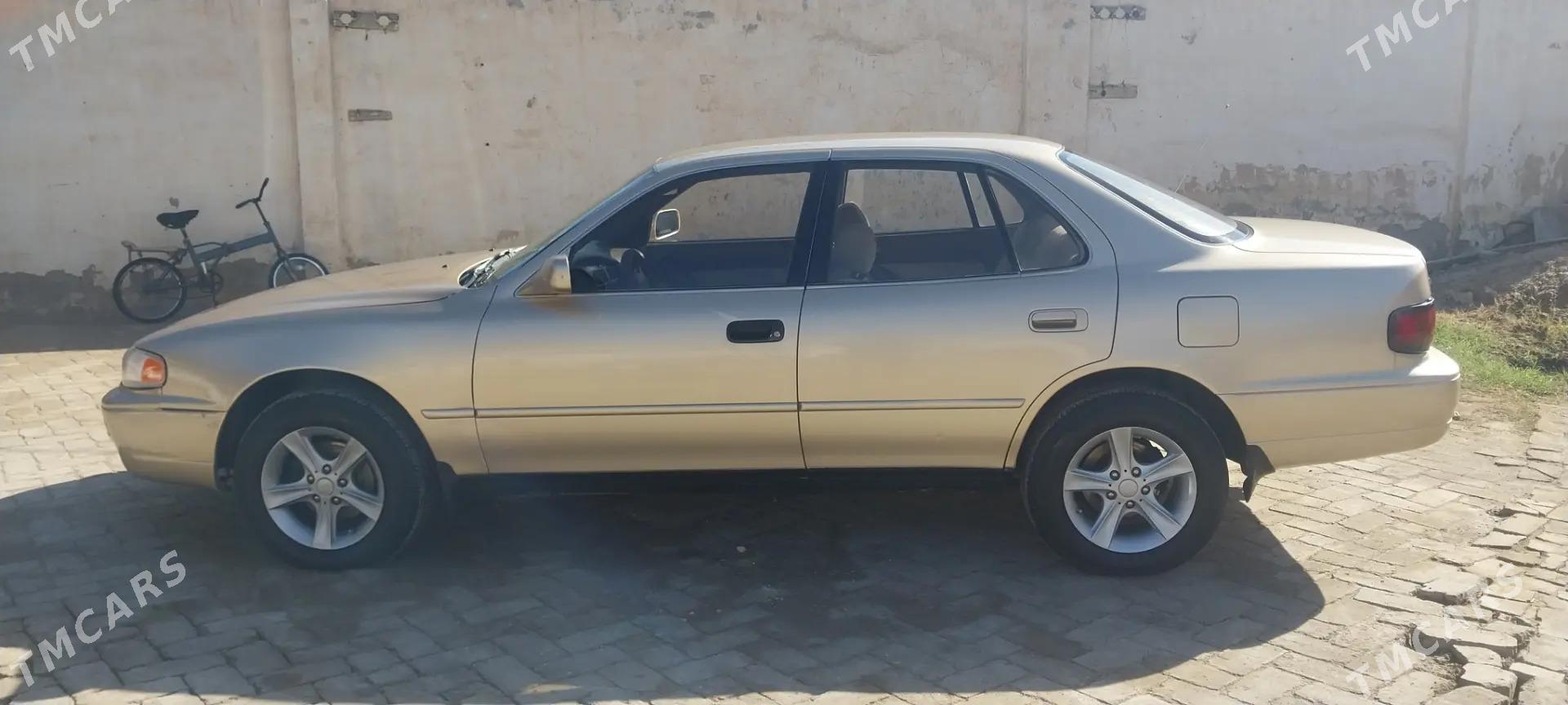 Toyota Camry 1995 - 123 000 TMT - Туркменгала - img 5