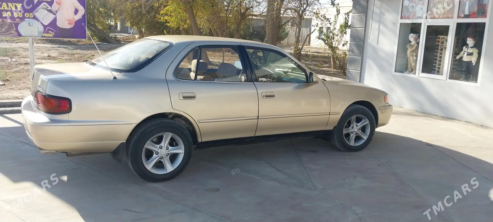 Toyota Camry 1995 - 123 000 TMT - Туркменгала - img 8