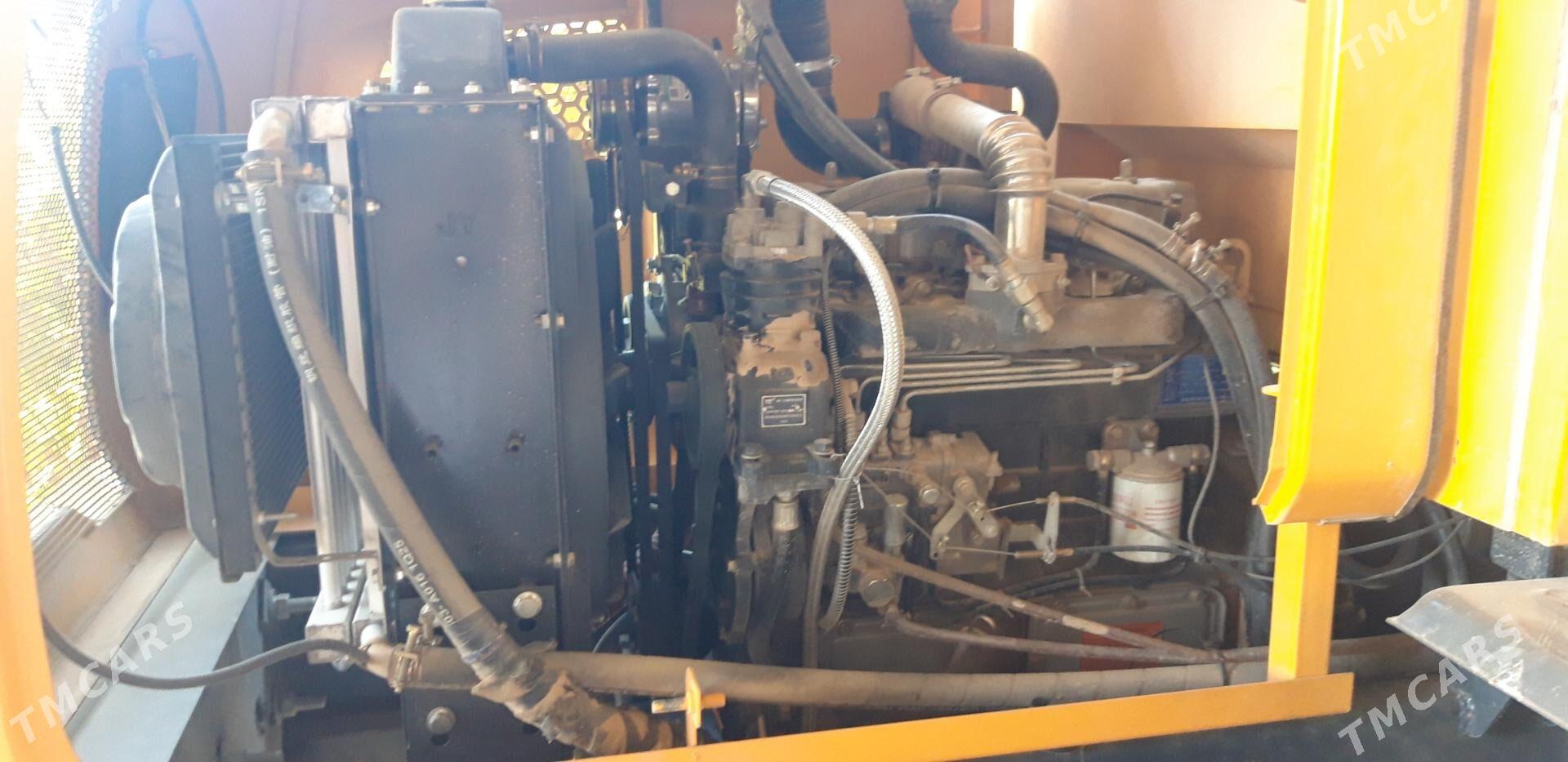 XCMG LW300F 2025 - 300 000 TMT - Kerki - img 4