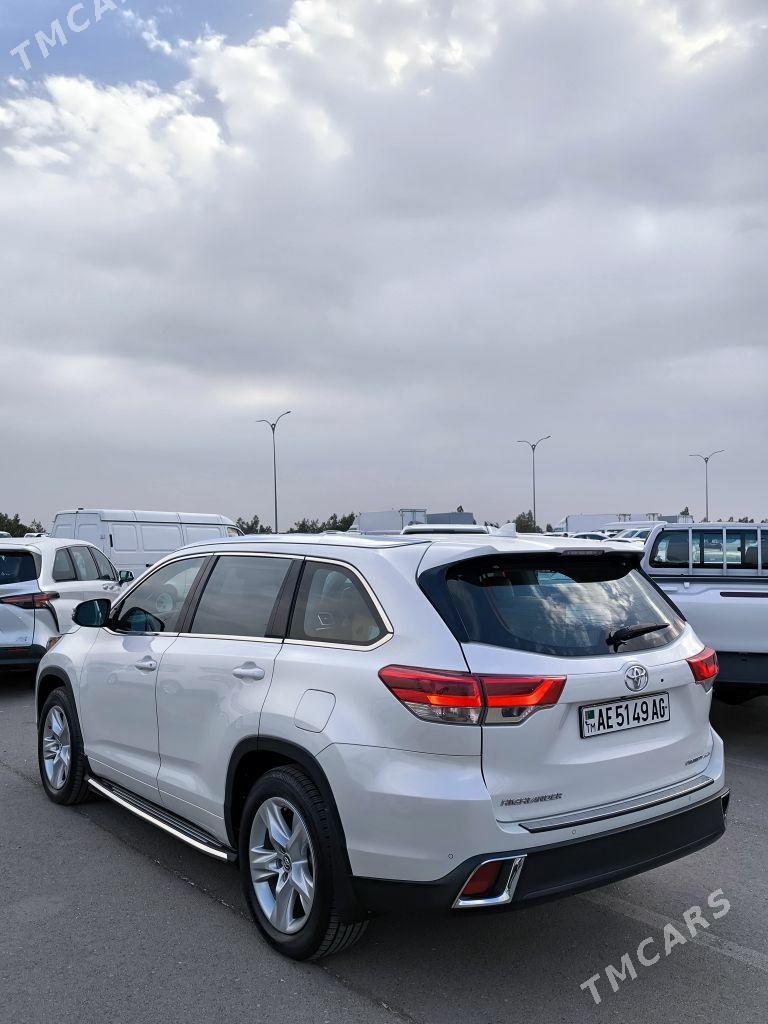 Toyota Highlander 2019 - 685 000 TMT - Ашхабад - img 7