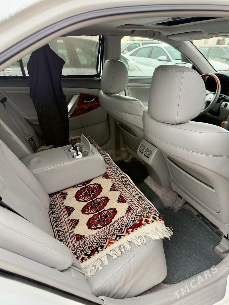 Toyota Camry 2011 - 264 000 TMT - Мары - img 8