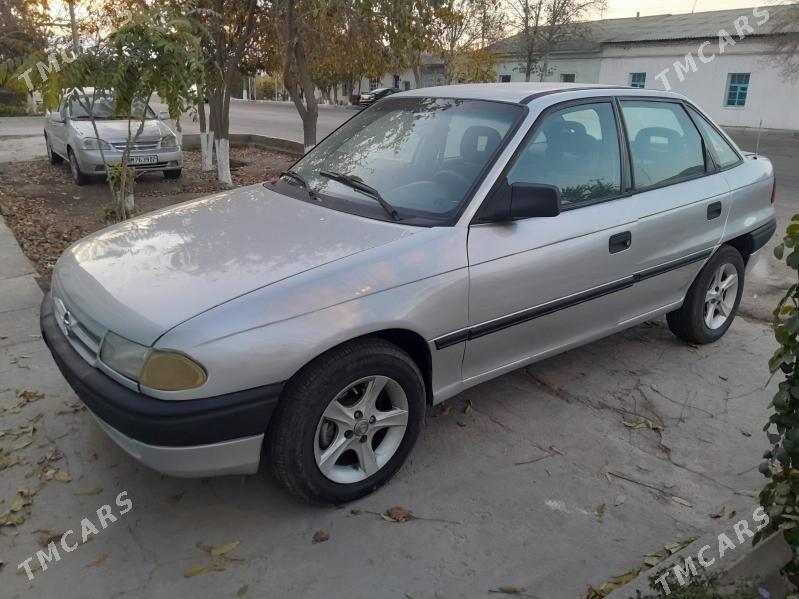 Opel Astra 1993 - 45 000 TMT - Дашогуз - img 2
