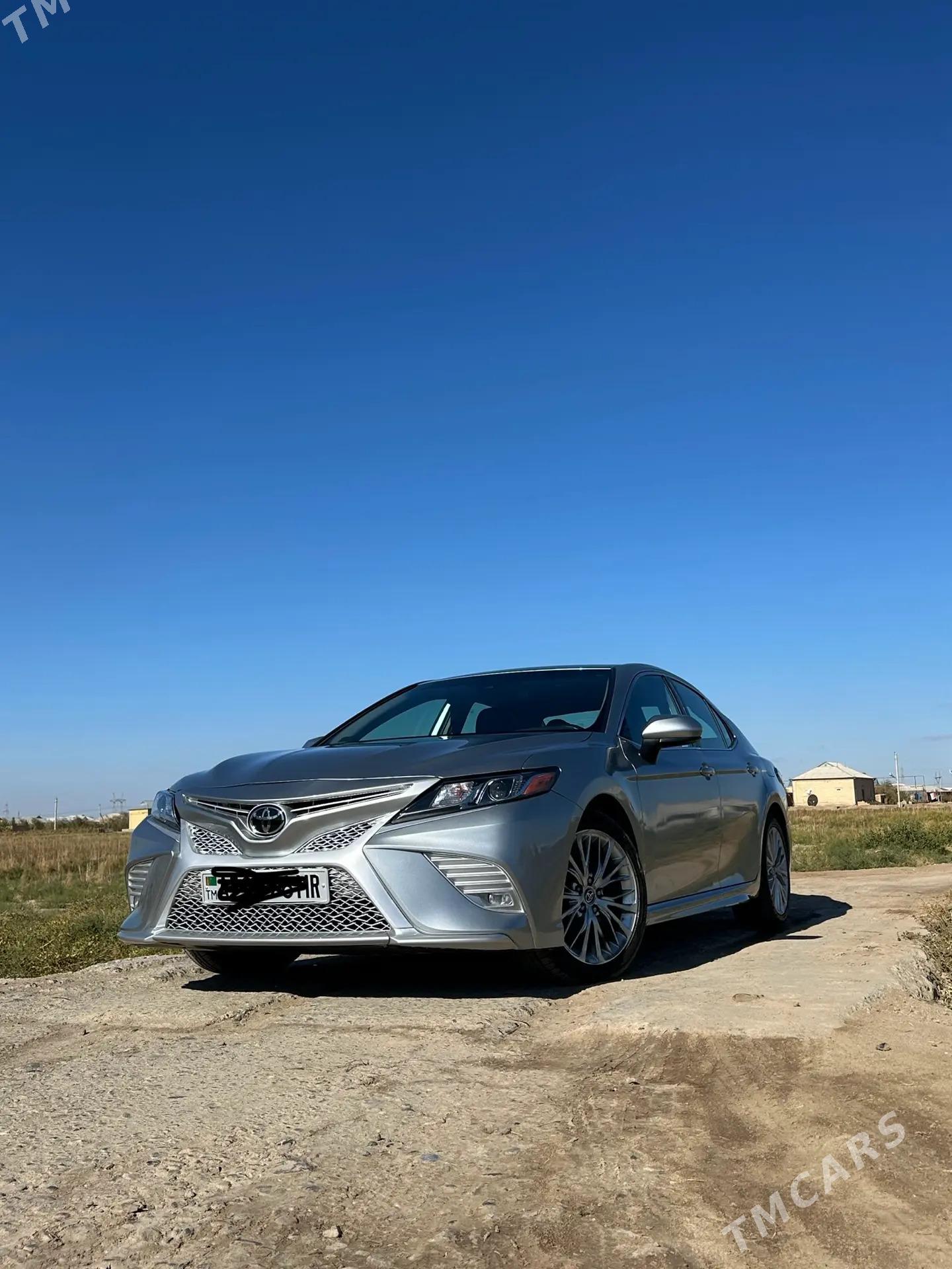 Toyota Camry 2020 - 350 000 TMT - Мары - img 1