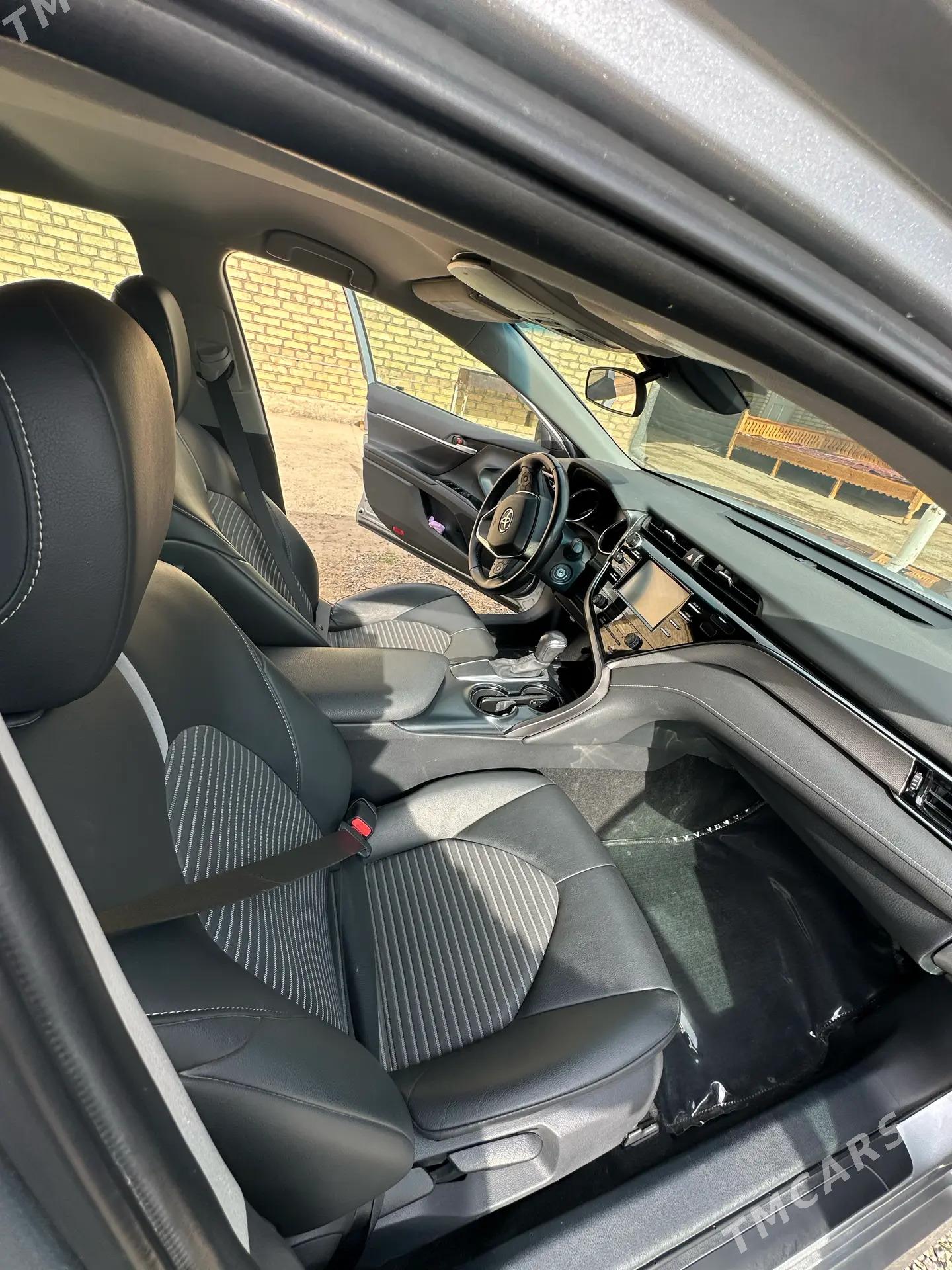 Toyota Camry 2020 - 350 000 TMT - Мары - img 4