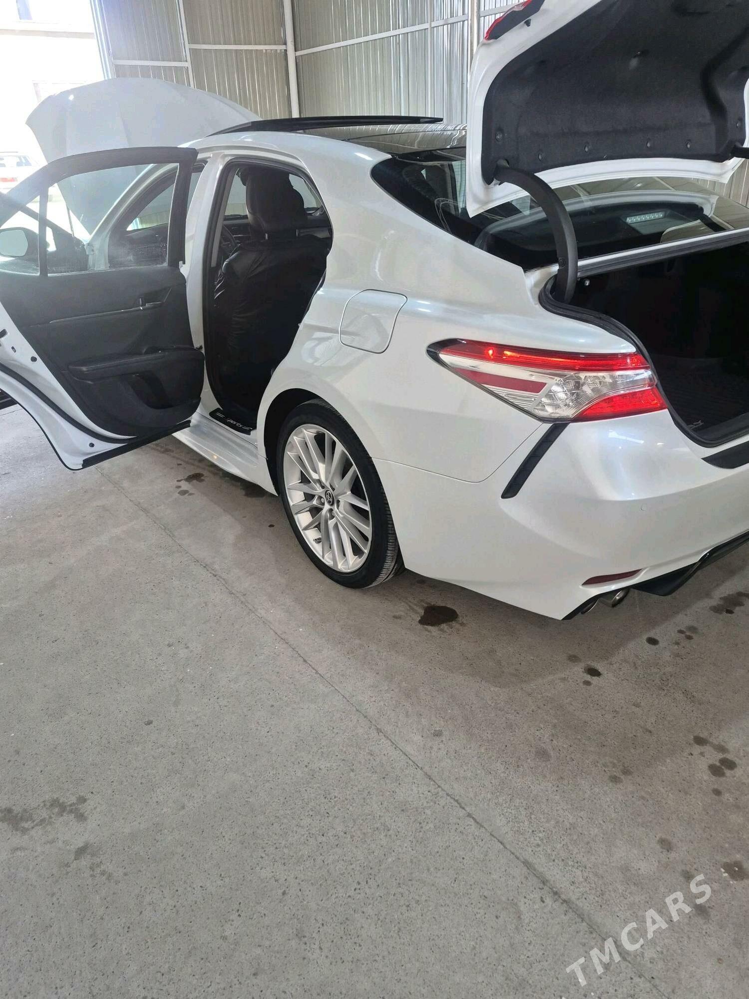 Toyota Camry 2020 - 420 000 TMT - Sakarçäge - img 6