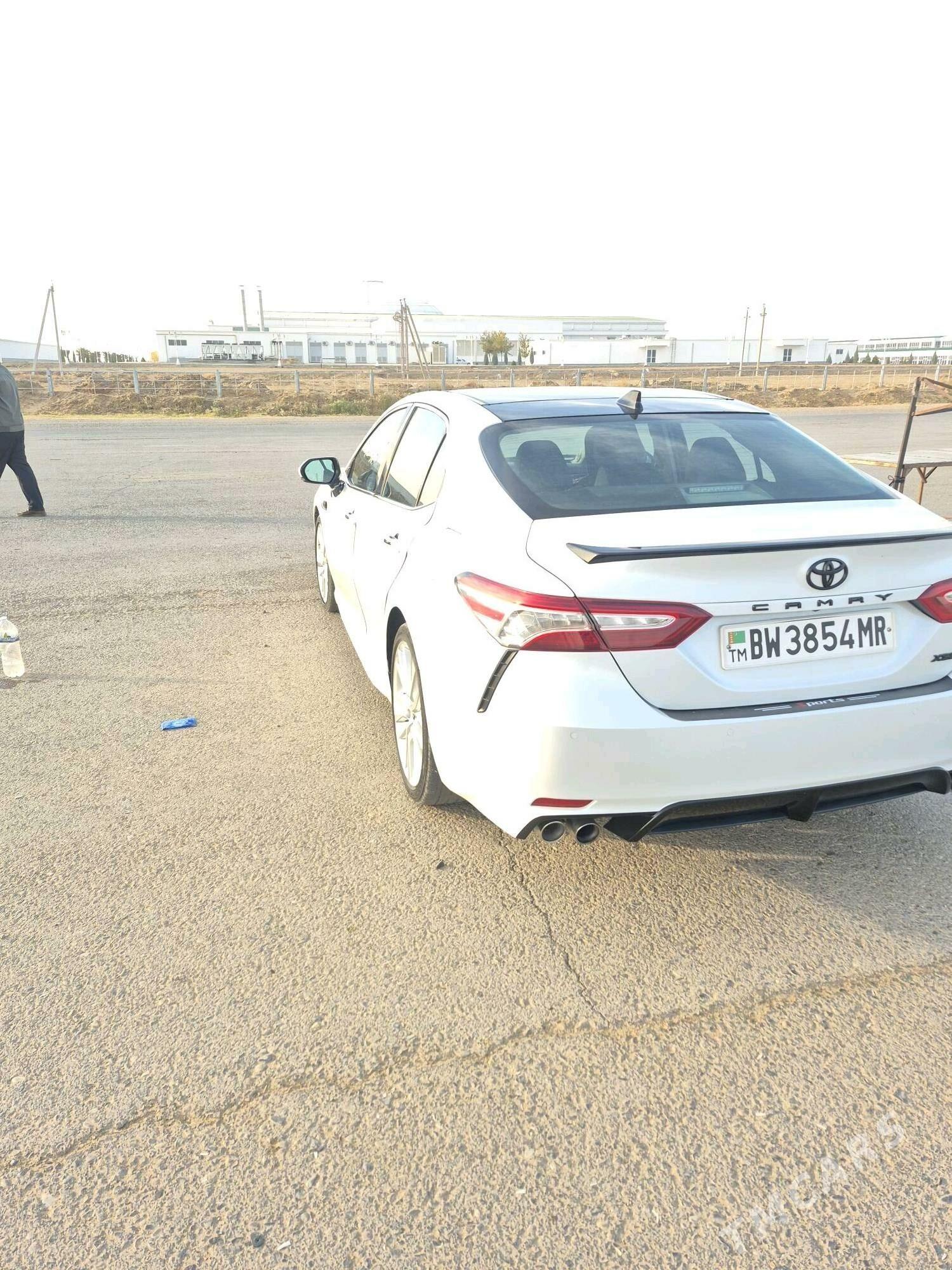 Toyota Camry 2020 - 420 000 TMT - Sakarçäge - img 1