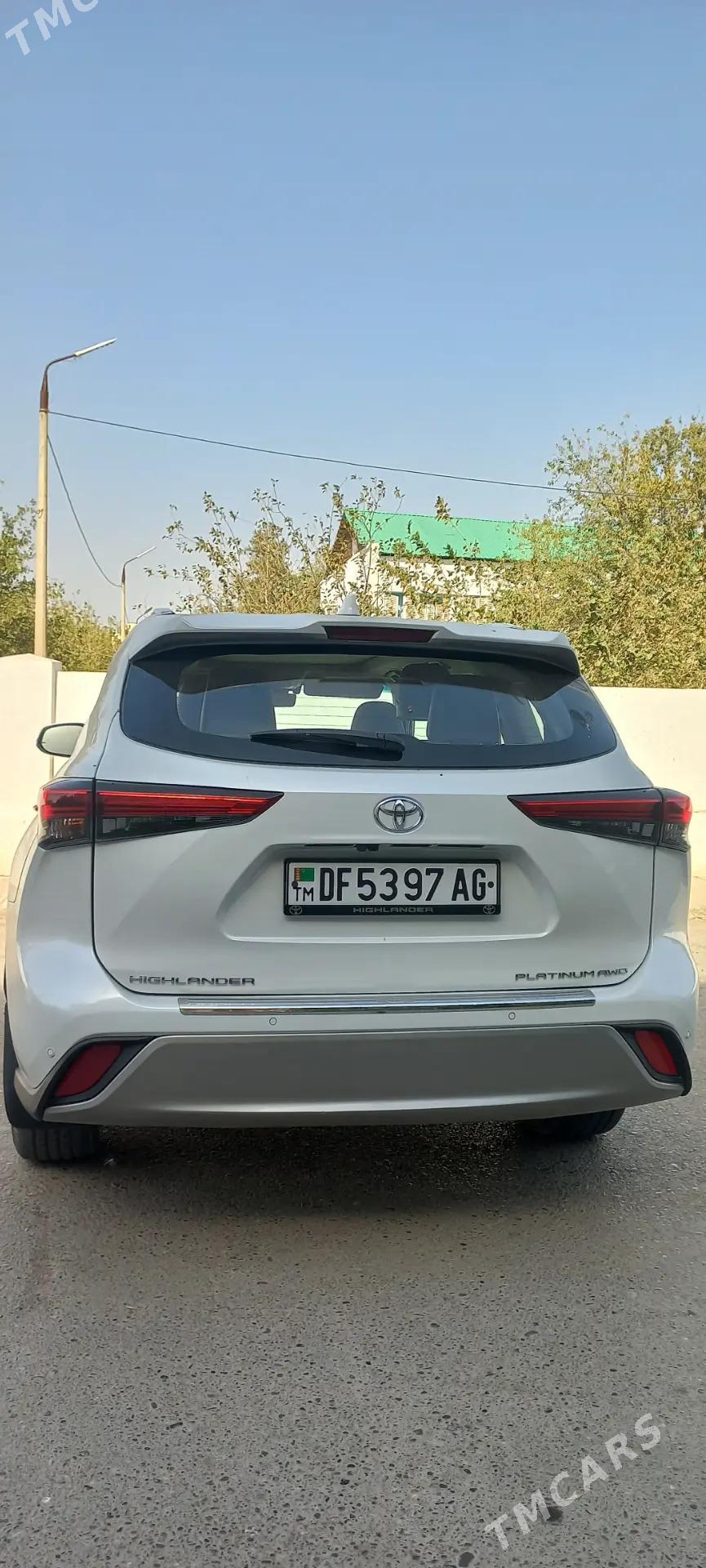 Toyota Highlander 2021 - 640 000 TMT - 11 мкр - img 4
