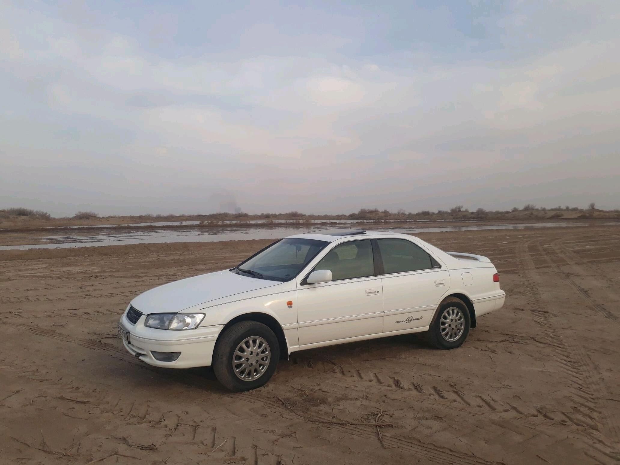 Toyota Camry 2000 - 160 000 TMT - Akdepe - img 4