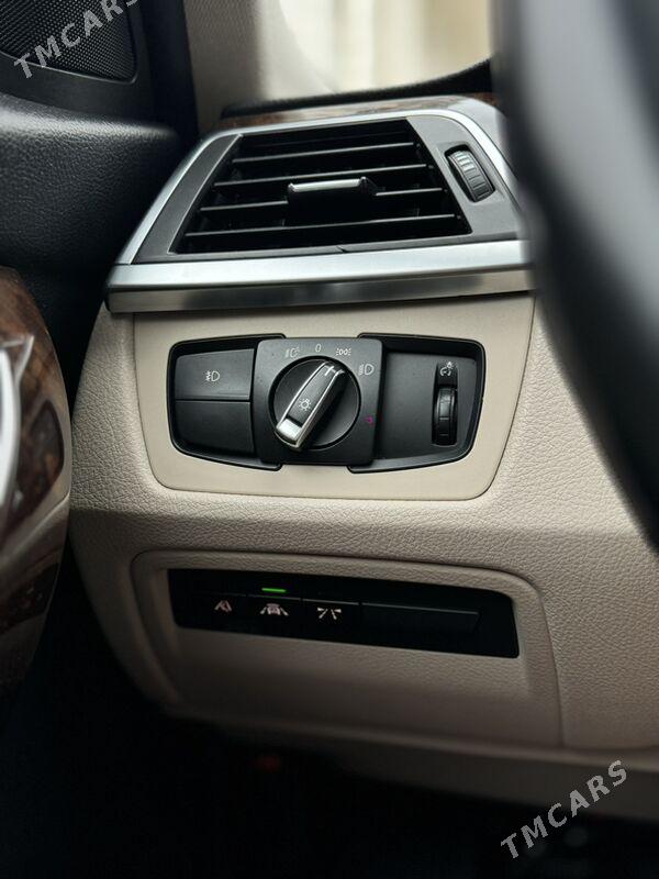 BMW 3 Series 2017 - 320 000 TMT - Ашхабад - img 8